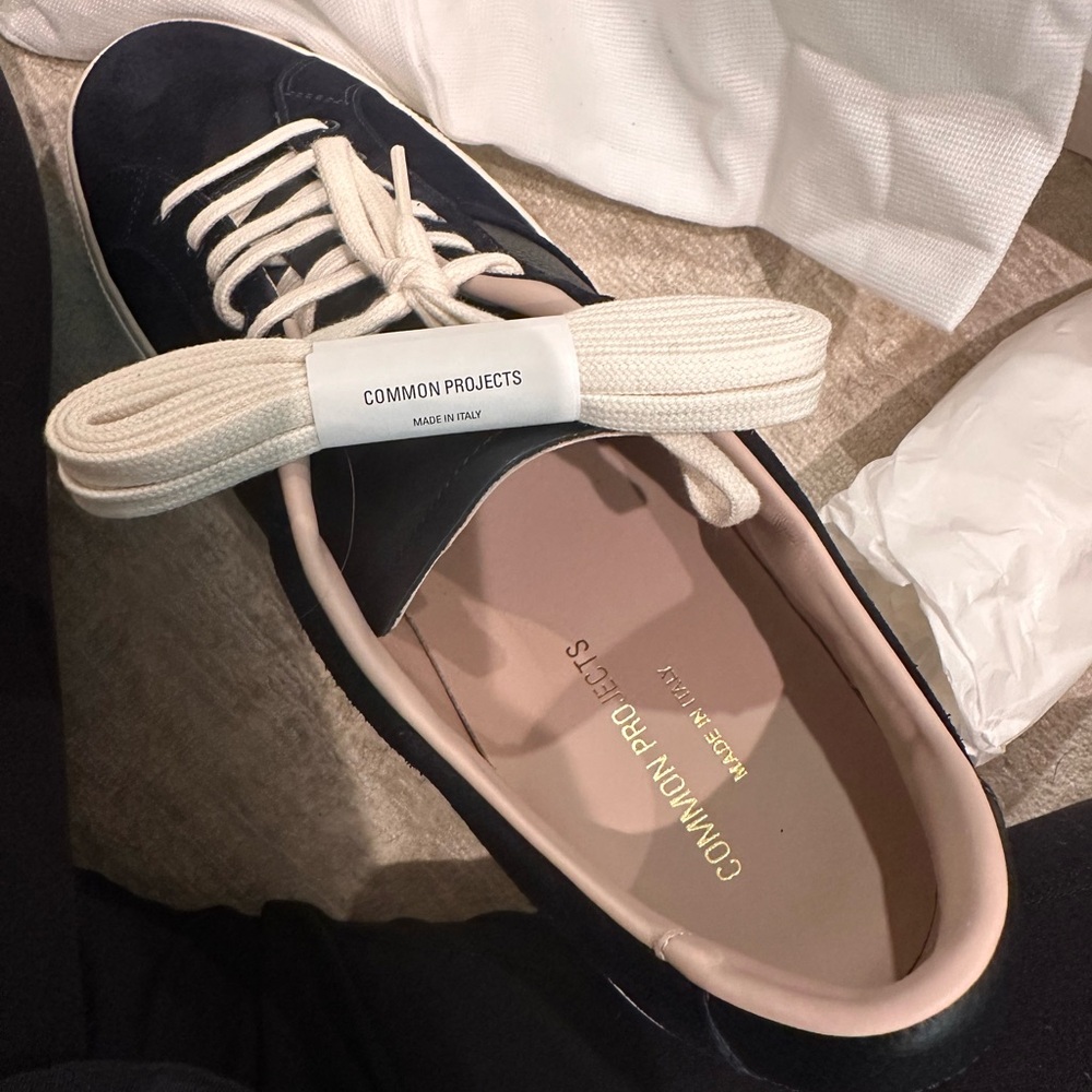 COMMON PROJECTS
Winter Achilles Navy Suede Sneaker - Picture 10 of 15